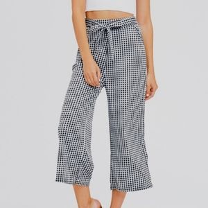 Black & White High-Waisted Checkered Pants